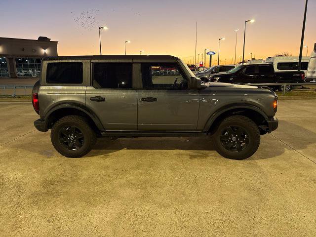 Certified 2024 Ford Bronco Black Diamond AWD/4WD image 18