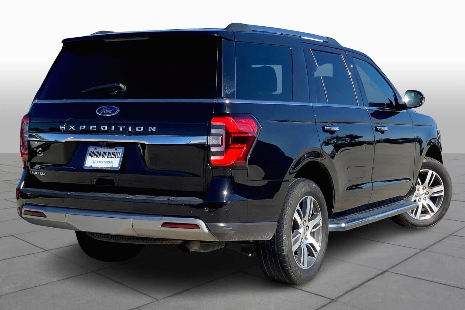 Certified 2022 Ford Expedition Limited AWD/4WD image 12