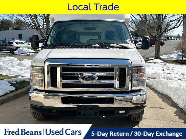 Certified 2018 Ford E-350 and Econoline 350 Super Duty w/ Power Windows & Locks Group image 8