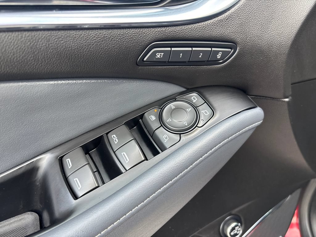 Used 2024 Buick Enclave Premium AWD/4WD image 12