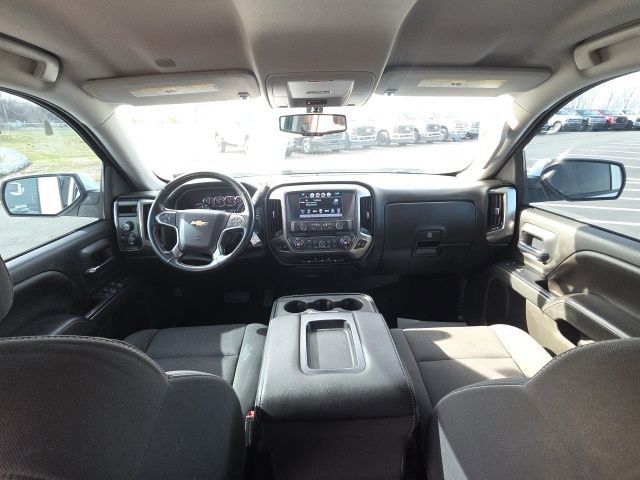 Used 2018 Chevrolet Silverado 1500 LT w/ All Star Edition image 17