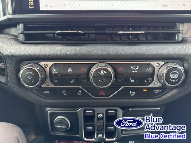 Used 2024 Jeep Wrangler Willys image 22