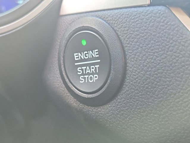 Certified 2022 Ford Escape SEL w/ Technology Package AWD/4WD image 21