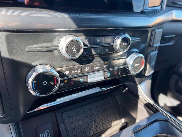 Certified 2024 Ford F150 Lariat w/ Equipment Group 502A High AWD/4WD image 17