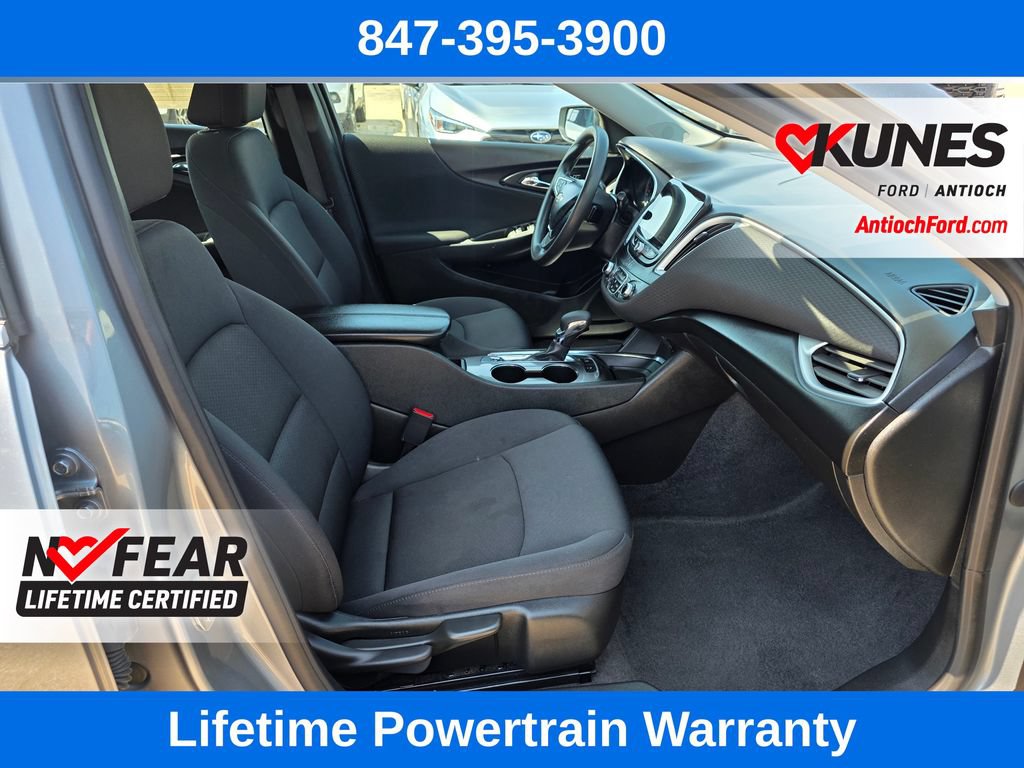 Used 2024 Chevrolet Malibu LT FWD image 25