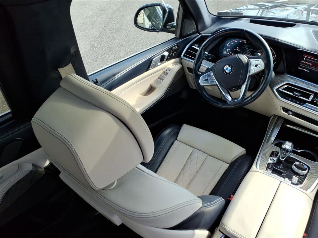 Used 2019 BMW X7 xDrive50i w/ Premium Package image 21