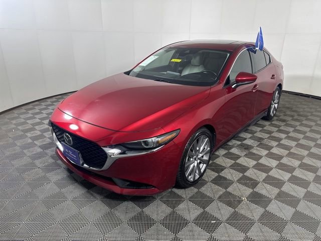 Used 2019 MAZDA MAZDA3 AWD Sedan w/ Premium Package image 4