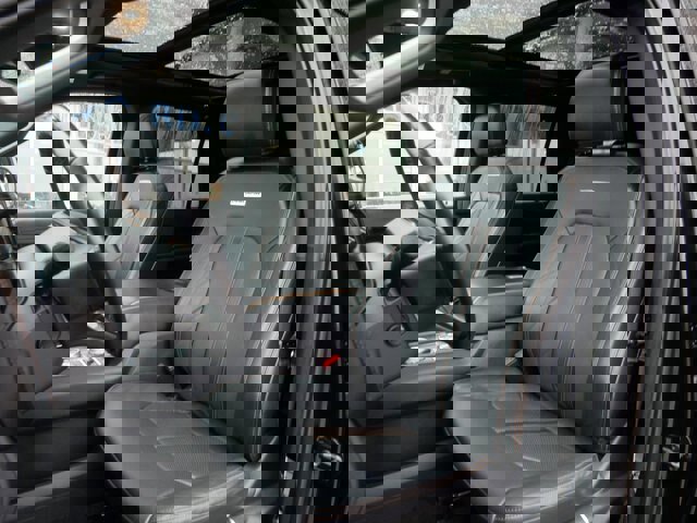 Certified 2023 Ford Expedition Platinum image 10