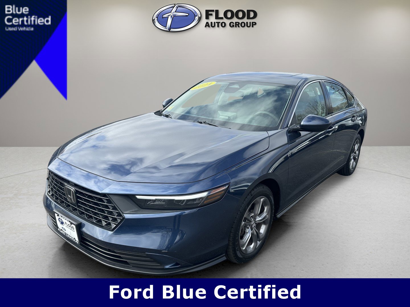 Used 2024 Honda Accord EX image 3
