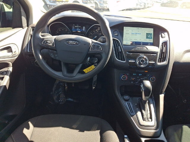 Certified 2018 Ford Focus SEL FWD image 11