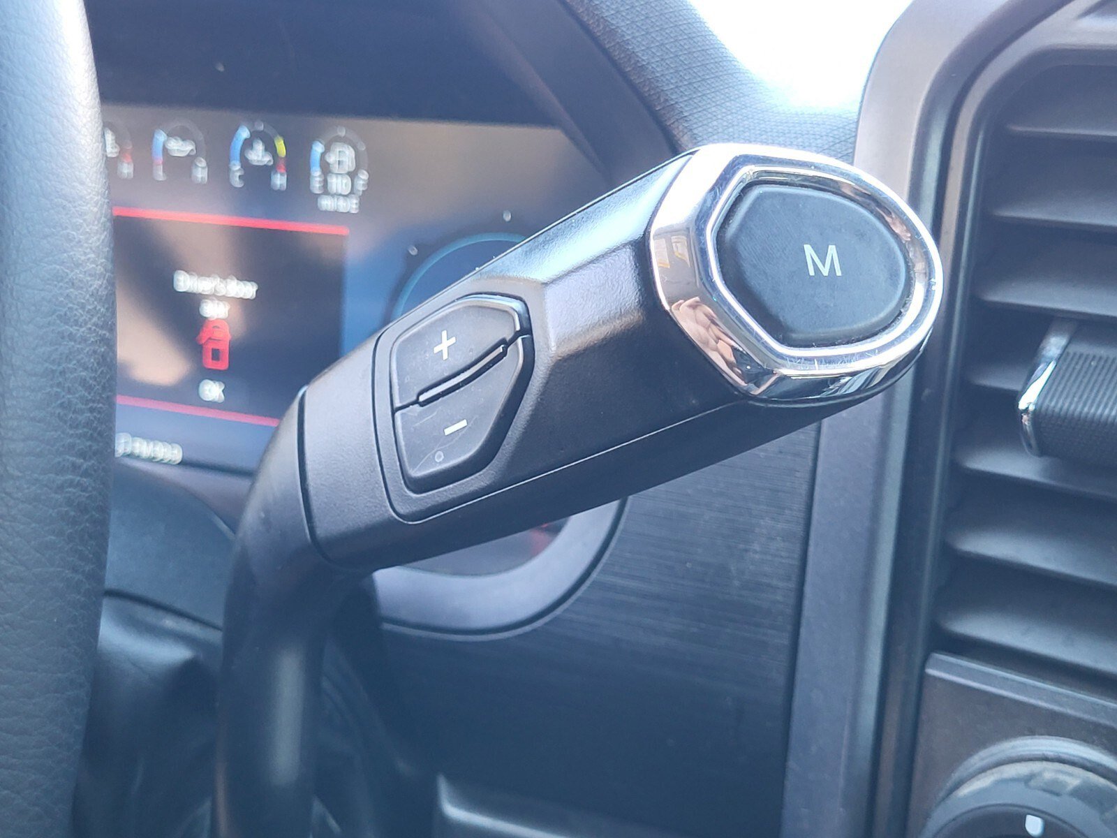 Certified 2024 Ford F150 XLT image 25