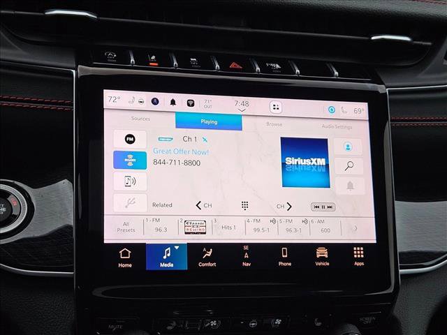 Used 2022 Jeep Grand Cherokee Trailhawk AWD/4WD image 11