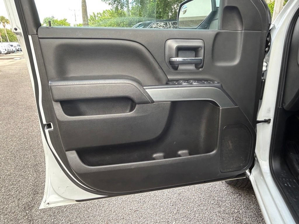Used 2019 Chevrolet Silverado 1500 LT AWD/4WD image 35
