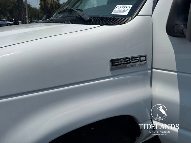 Certified 2024 Ford E-350 and Econoline 350 Super Duty w/ Power Windows & Locks Group RWD image 28