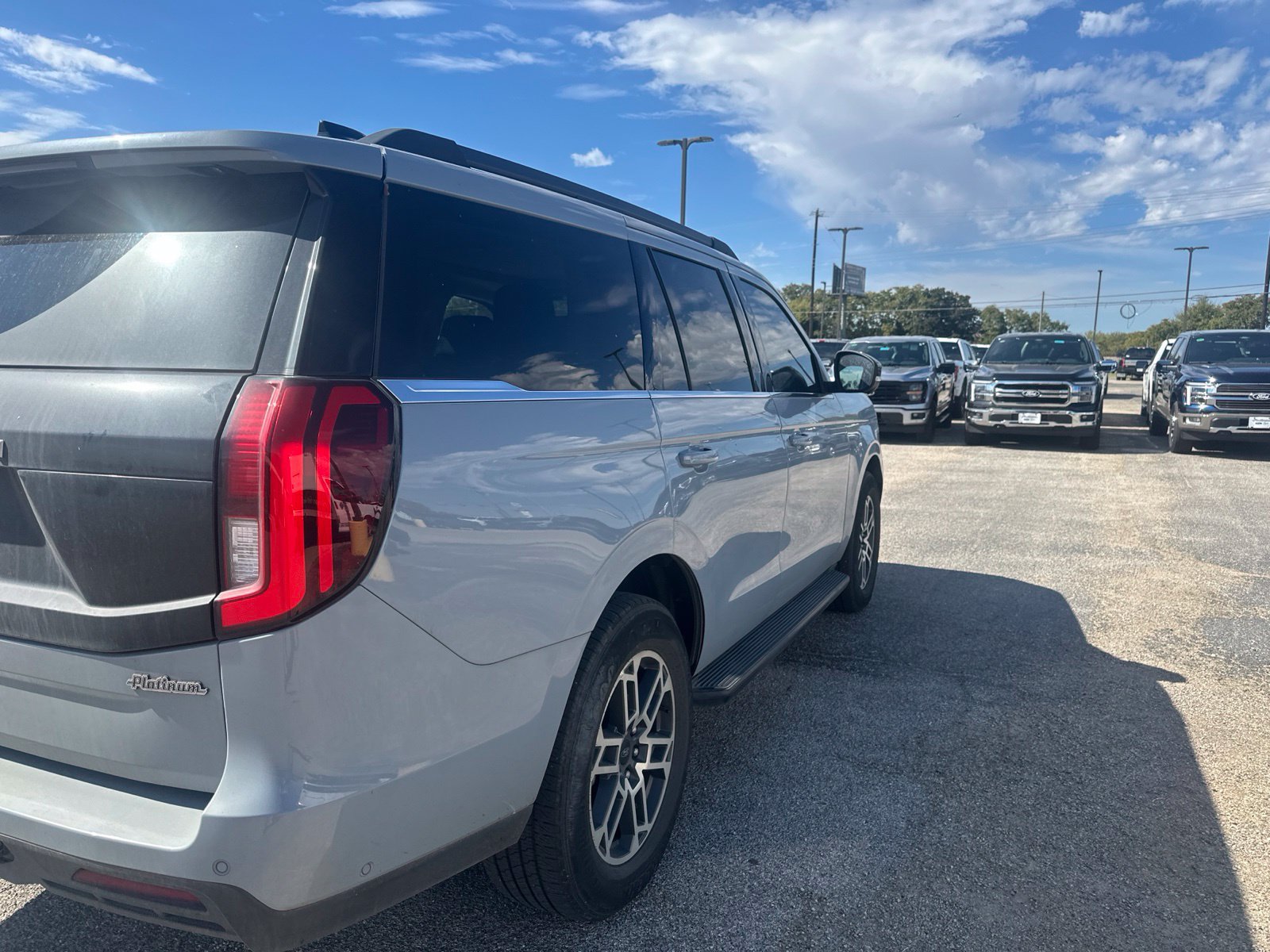 Certified 2025 Ford Expedition Active RWD image 5
