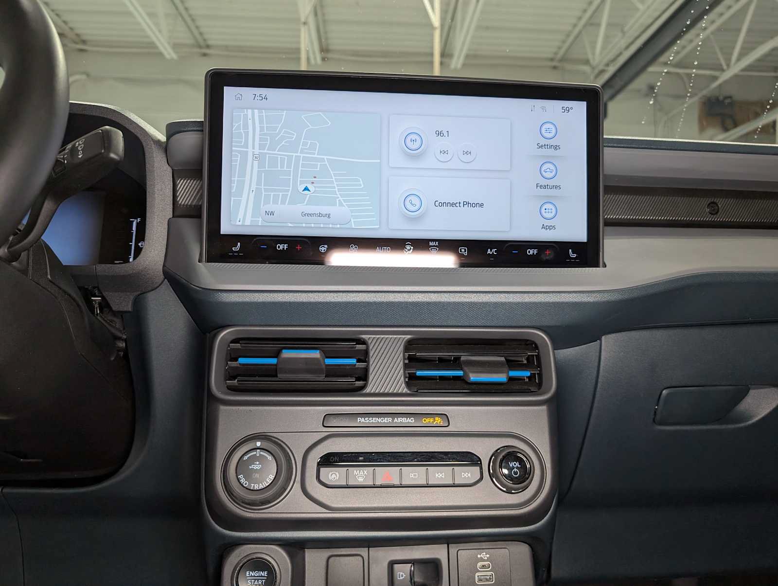Certified 2025 Ford Maverick Lobo AWD/4WD image 32