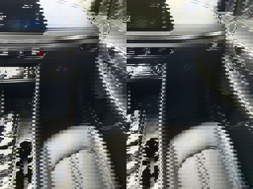 Used 2023 Hyundai Sonata Limited w/ Preferred Accessory Package image 20