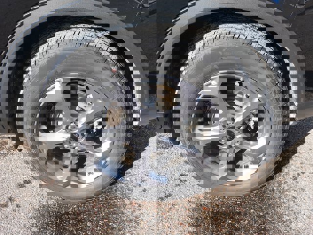 Certified 2025 Ford Escape ST-Line image 8