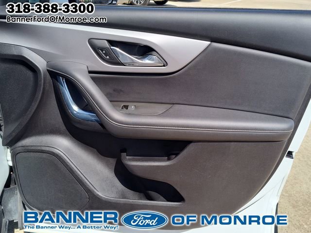 Used 2023 Chevrolet Blazer LT image 22