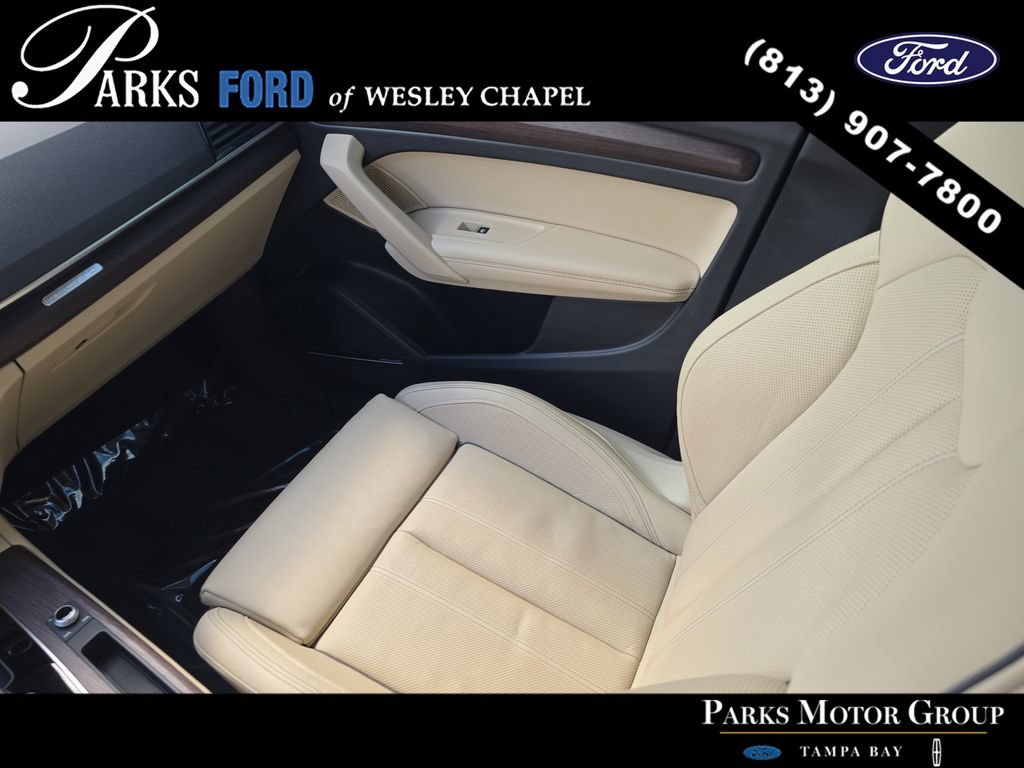 Used 2024 Audi Q5 2.0T Premium Plus AWD/4WD image 15