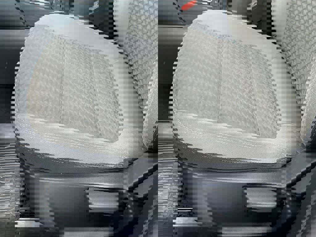 Certified 2022 Ford Escape SE w/ Cold Weather Package image 29