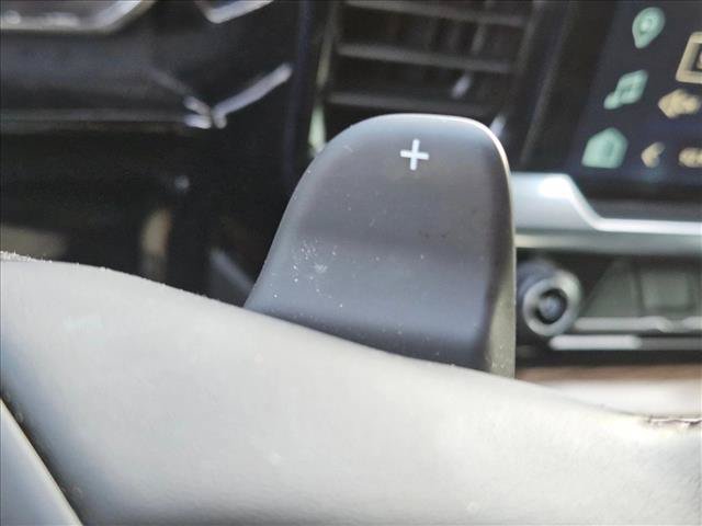 Used 2024 Chevrolet Silverado 1500 LT AWD/4WD image 11