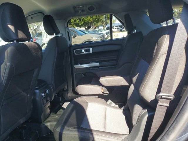 Certified 2023 Ford Explorer XLT image 11