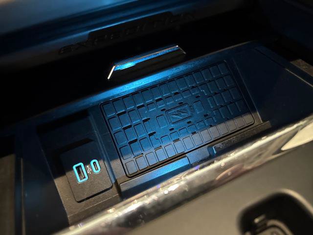 Certified 2024 Ford Expedition Max XLT RWD image 30