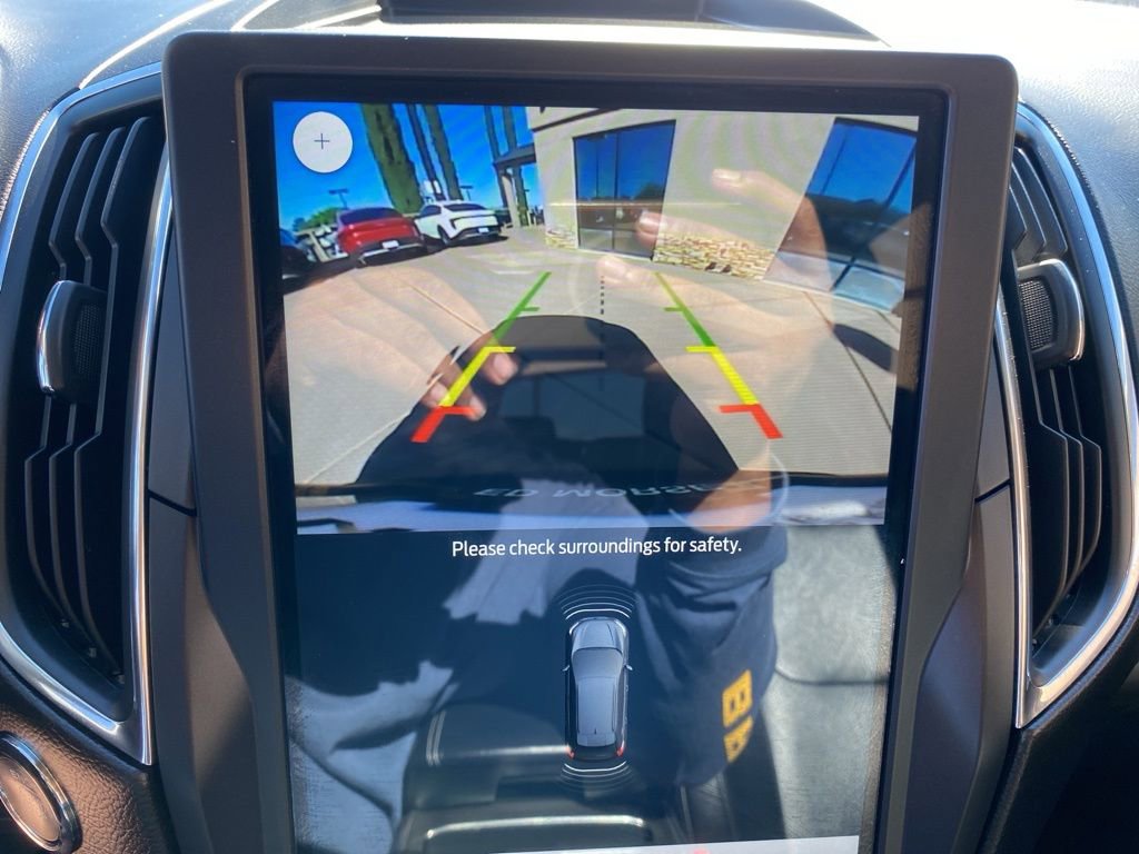 Certified 2022 Ford Edge Titanium image 36