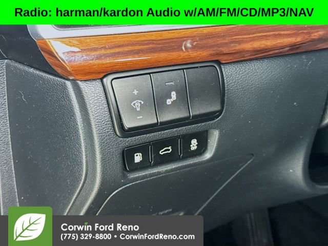 Used 2017 Kia Cadenza Premium w/ Luxury Package image 10