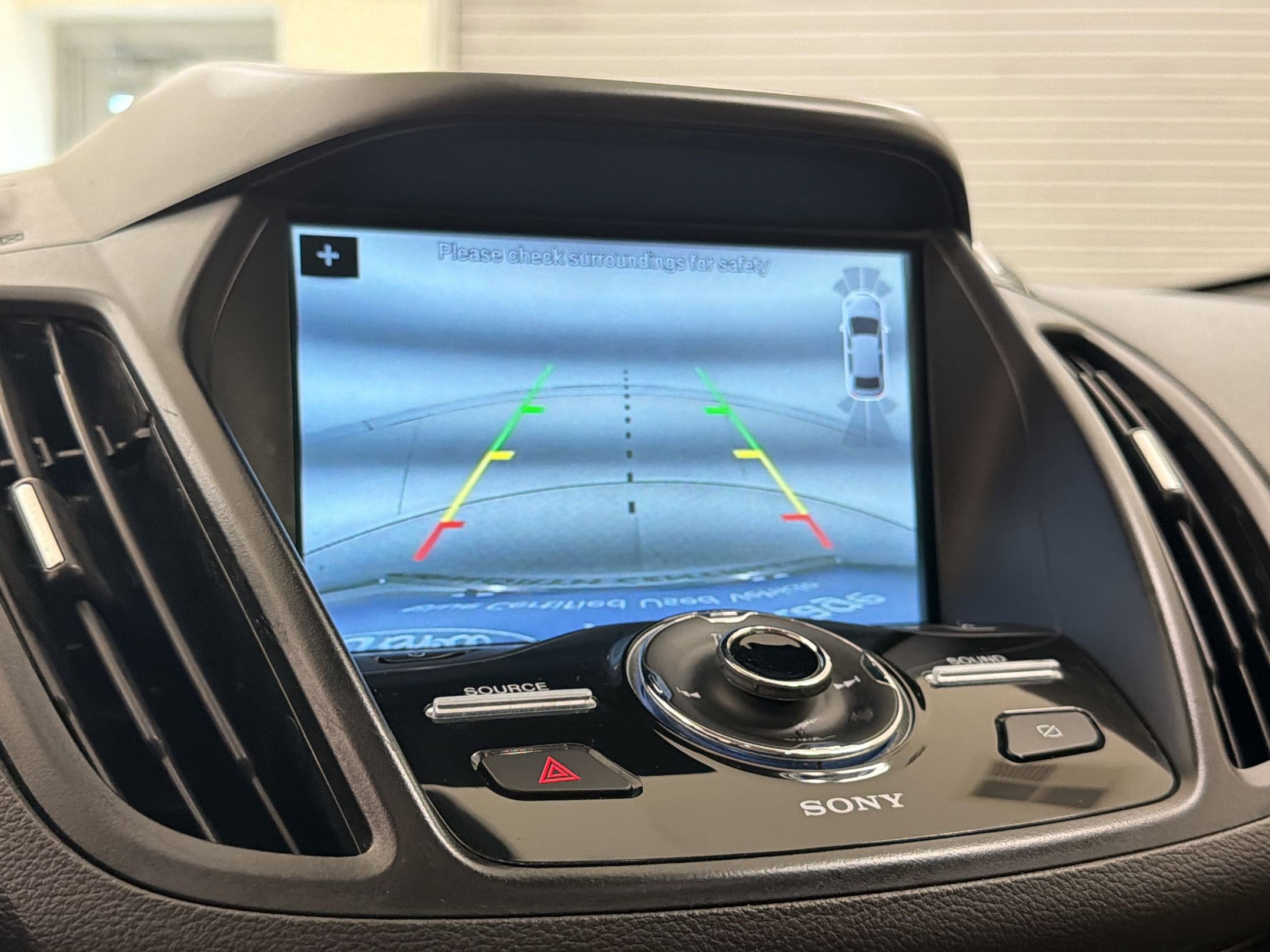 Certified 2019 Ford Escape Titanium FWD image 25
