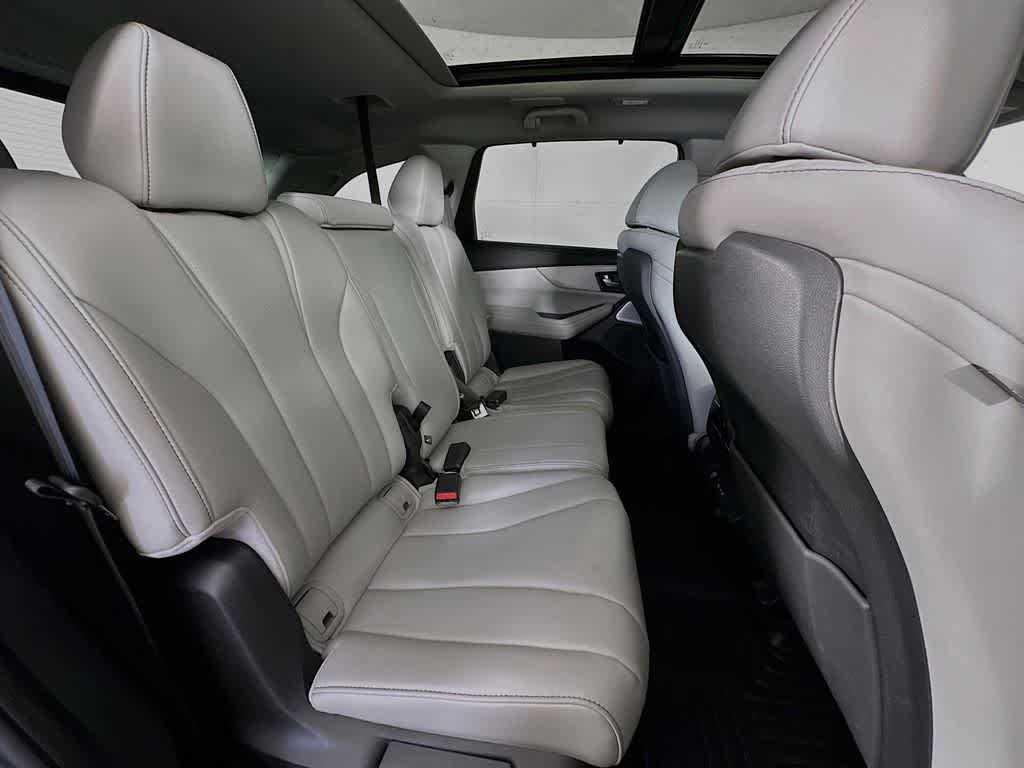 Used 2025 Acura MDX FWD w/ Technology Package image 35