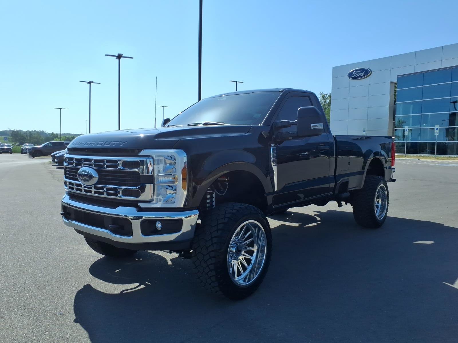 Certified 2024 Ford F250 XLT w/ Snow Plow Prep Package AWD/4WD image 7