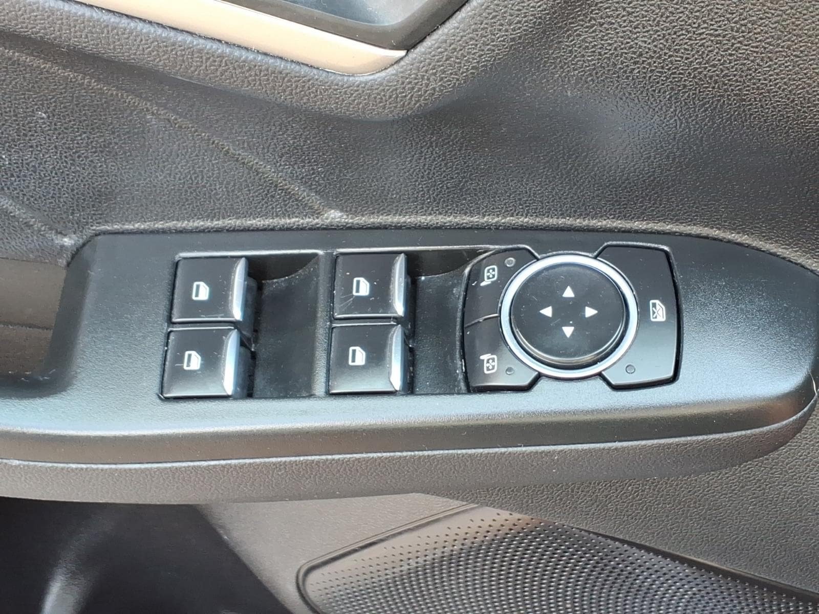 Certified 2022 Ford Escape SEL FWD image 22