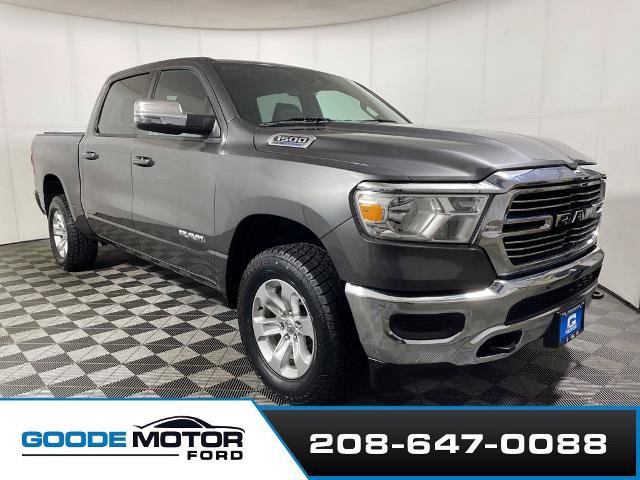 Used 2024 RAM 1500 Laramie w/ Off Road Group AWD/4WD image 2