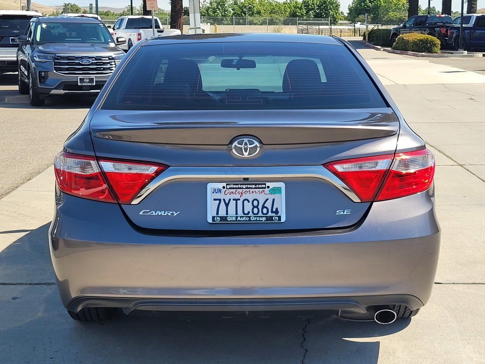 Used 2017 Toyota Camry SE FWD image 5