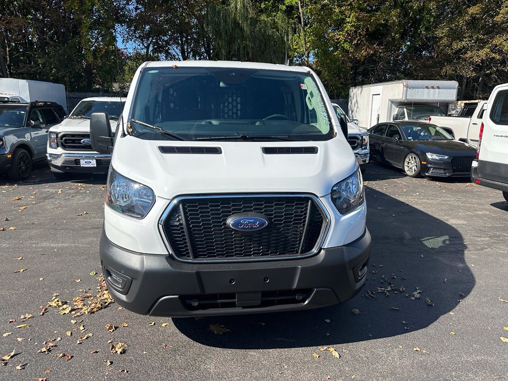 Certified 2025 Ford Transit 250 Low Roof w/ Exterior Upgrade Package RWD image 2