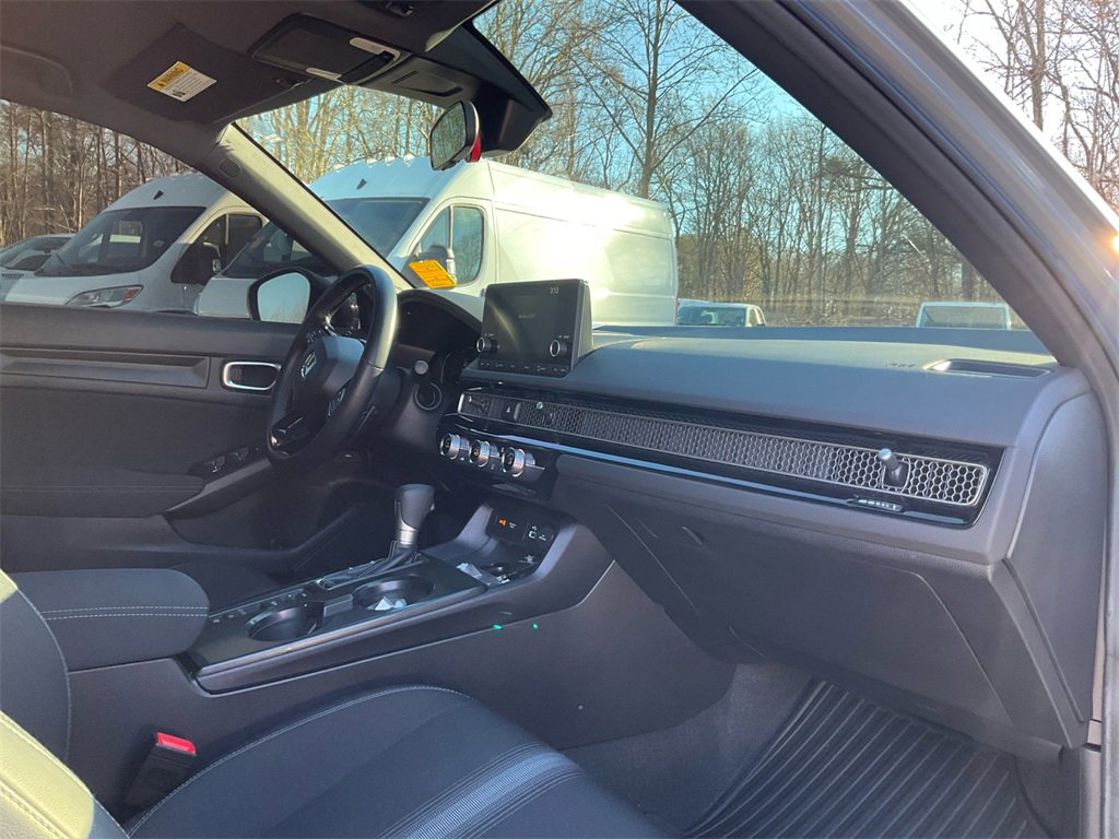 Used 2024 Honda Civic Sport image 11