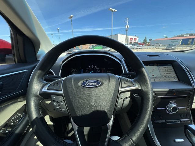 Certified 2018 Ford Edge Titanium w/ Equipment Group 301A AWD/4WD image 15