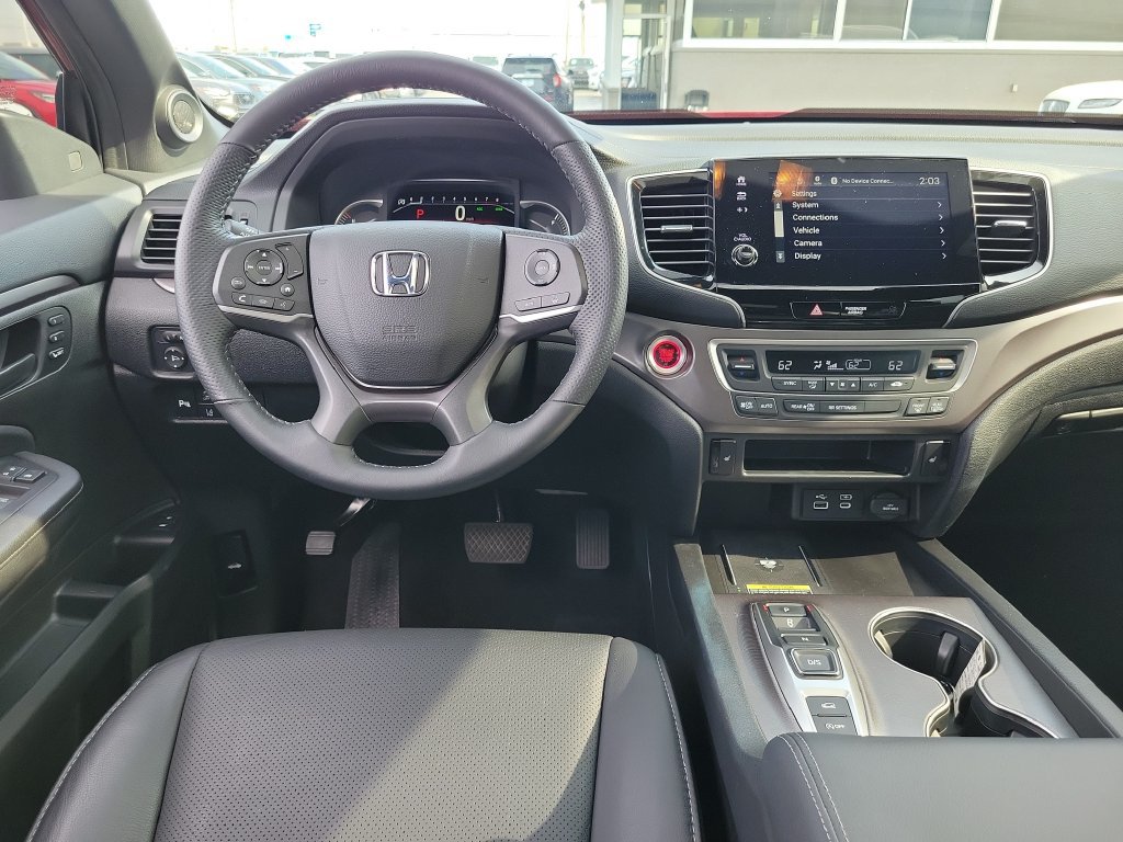 Used 2025 Honda Passport EX-L image 13