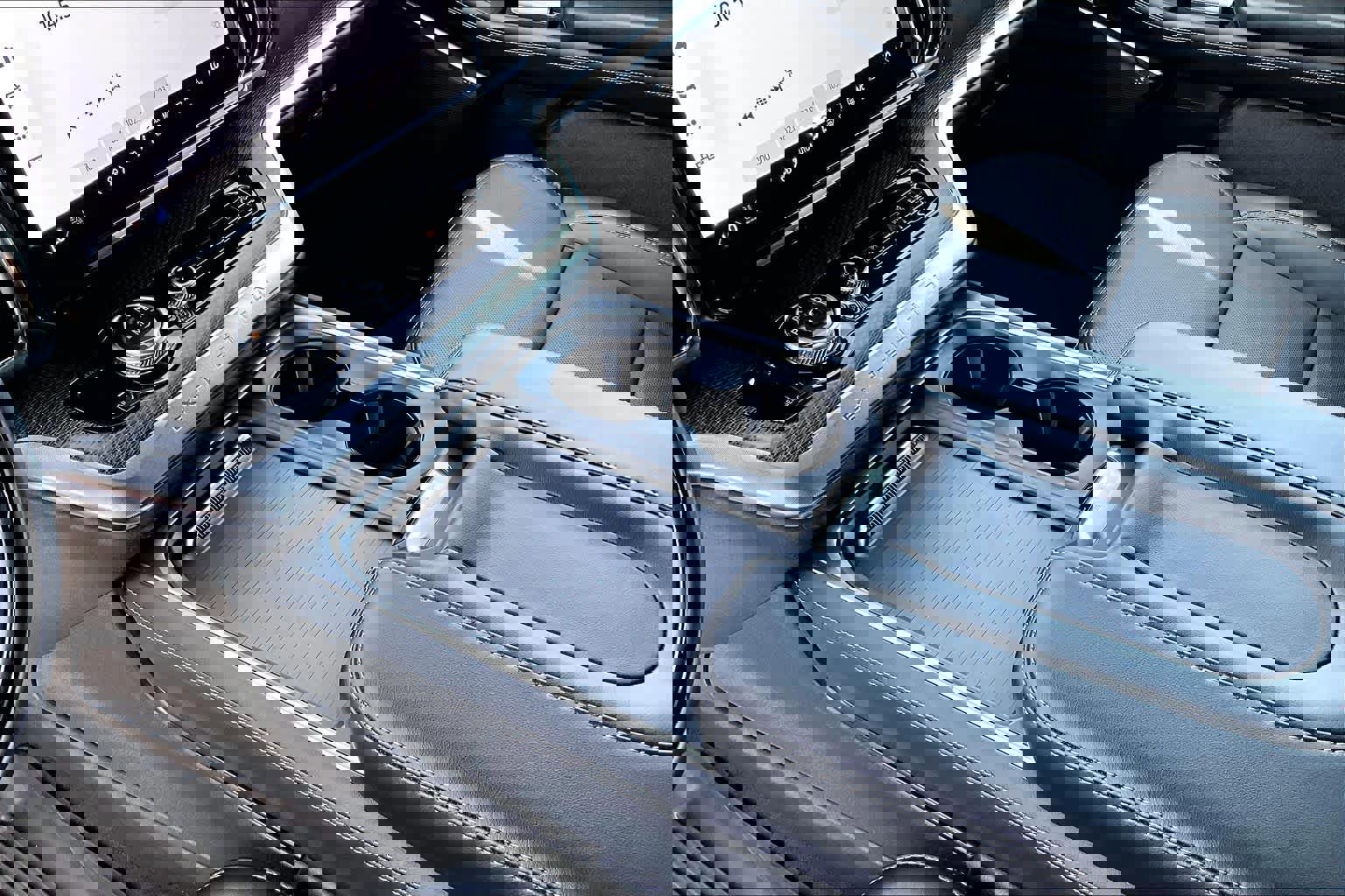 Certified 2025 Ford Expedition Platinum w/ Stealth Appearance Package image 19