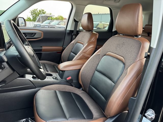 Certified 2025 Ford Bronco Sport Outer Banks w/ Outer Banks Tech Package+ AWD/4WD image 14