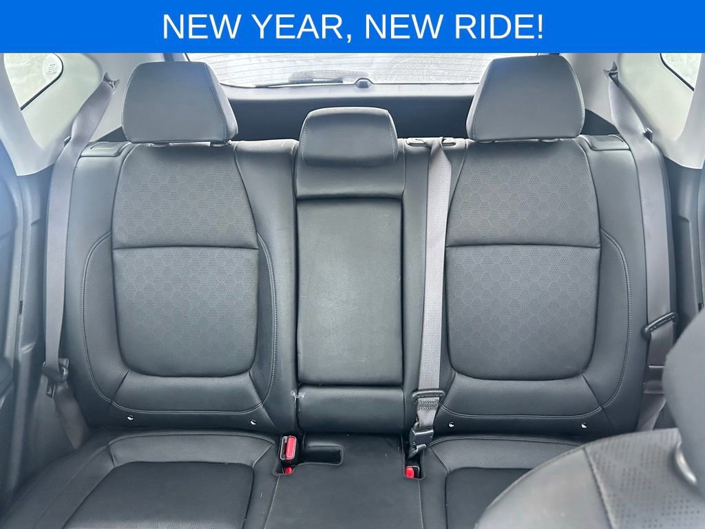 Used 2023 Kia Seltos EX image 19
