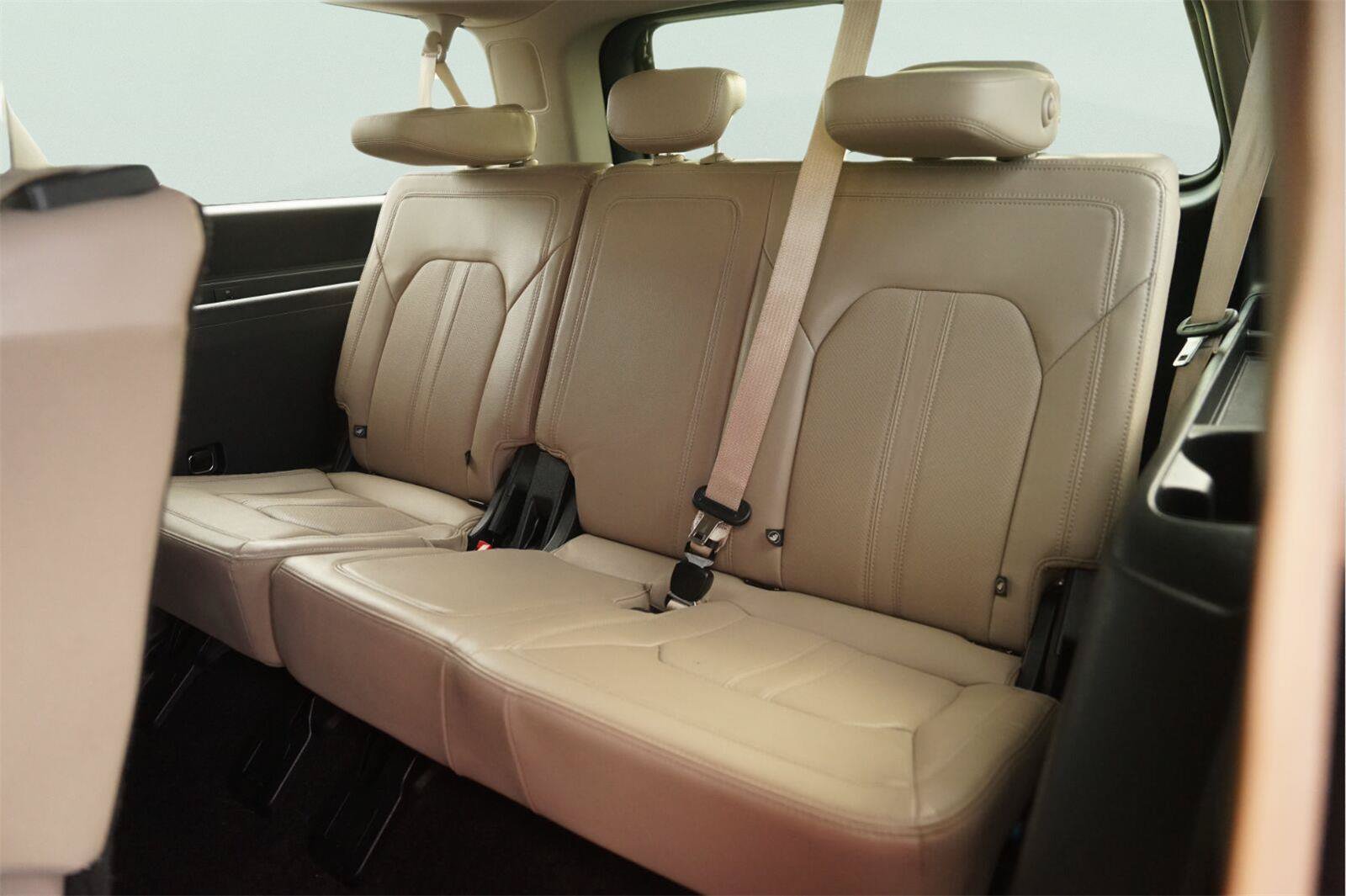 Certified 2022 Ford Expedition Max Limited RWD image 15