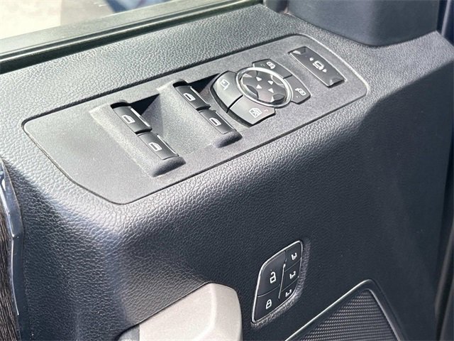 Certified 2020 Ford F350 Lariat w/ Lariat Ultimate Package image 28