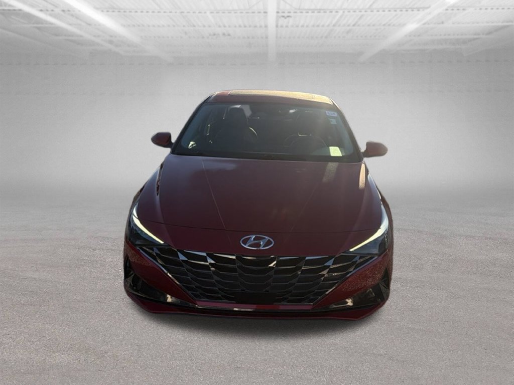 Used 2023 Hyundai Elantra Limited FWD image 3