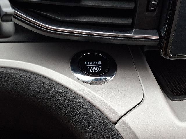 Certified 2024 Ford Explorer XLT w/ Equipment Group 202A image 23