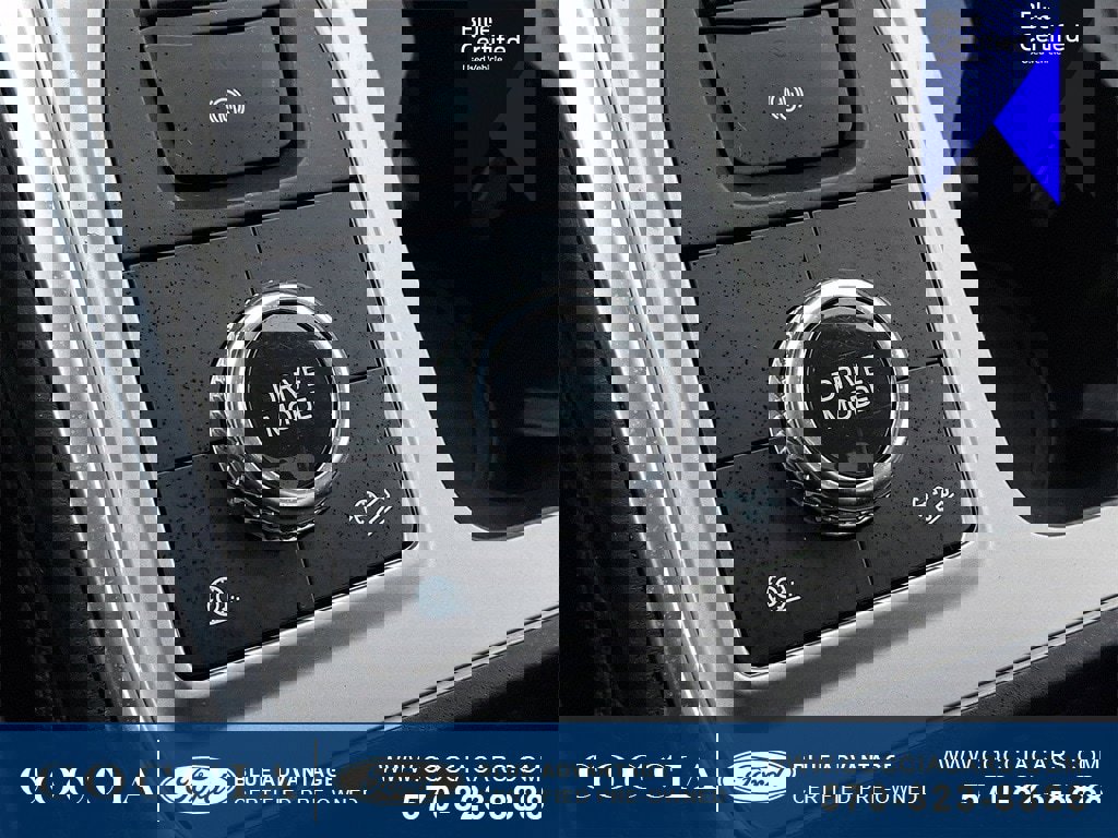 Certified 2022 Ford Explorer XLT w/ Equipment Group 202A image 27