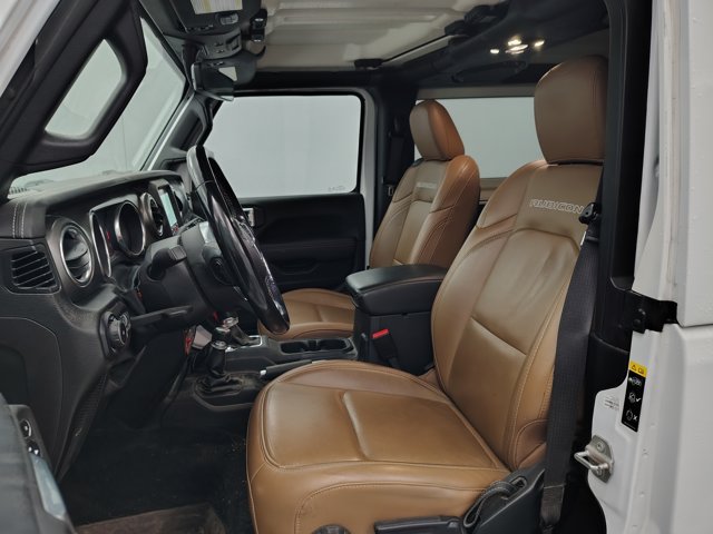 Used 2022 Jeep Wrangler Rubicon w/ Cold Weather Group AWD/4WD image 11