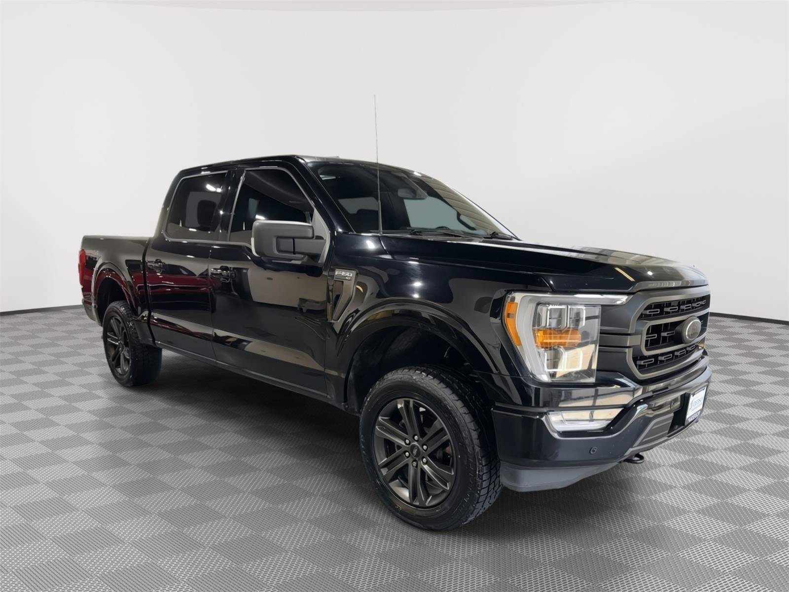 Certified 2021 Ford F150 XLT w/ Equipment Group 302A High AWD/4WD image 5